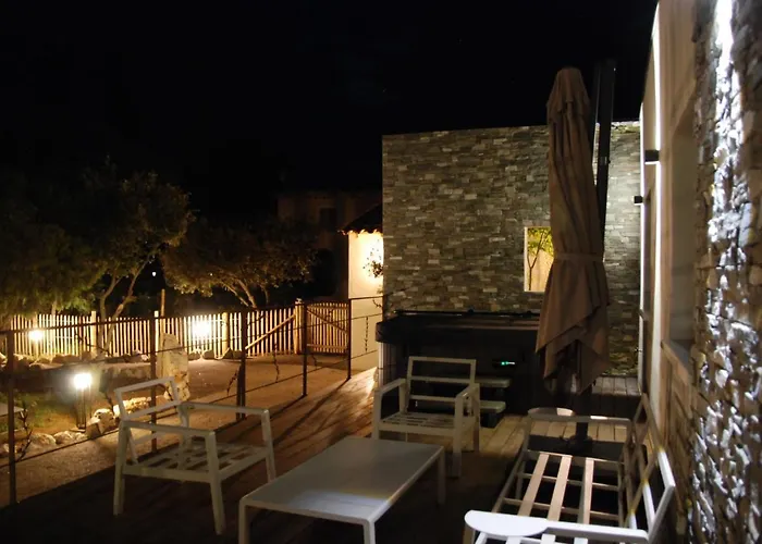 Mas Orchis Apartment *