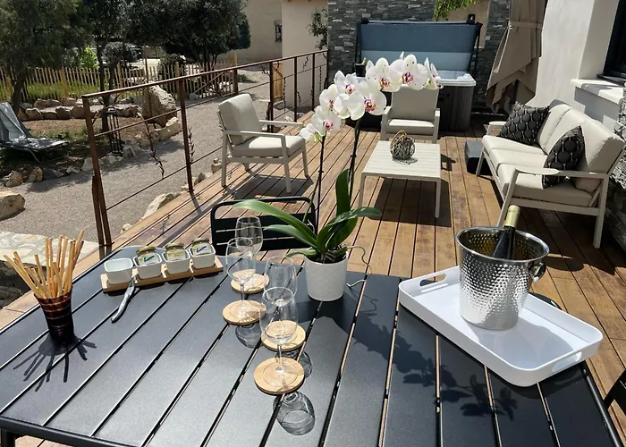 Apartment Mas Orchis *